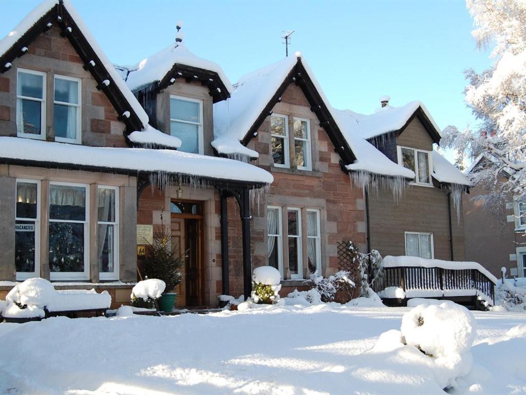 Glenan Lodge Self Catering Tomatin Kültér fotó