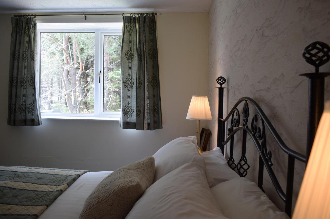 Glenan Lodge Self Catering Tomatin Kültér fotó