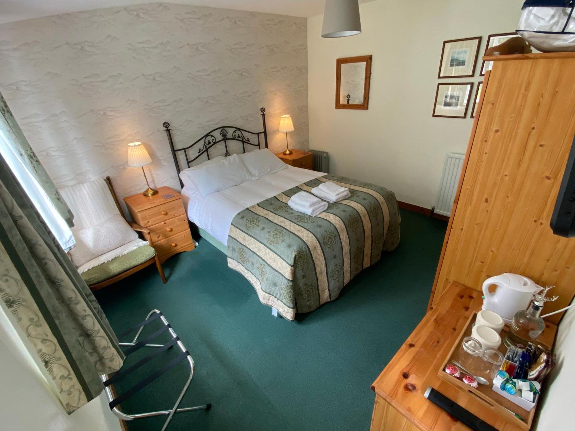 Glenan Lodge Self Catering Tomatin Kültér fotó